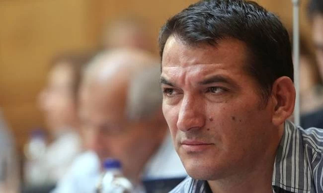 Αποζημίωση 850.000 ευρώ διεκδικεί ο Πύρρος Δήμας – Δείτε γιατί
